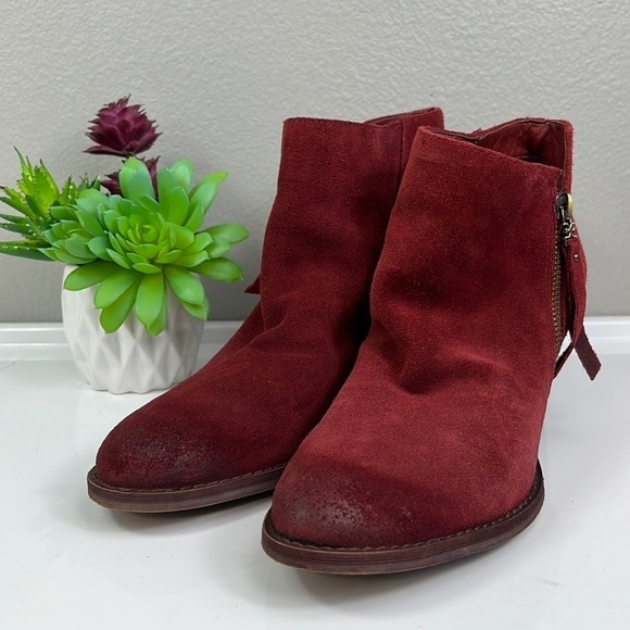 Sam Edelman Shoes - Sam Edelman Macon Red Leather Western Ankle Bootie 8 Distressed Burnished